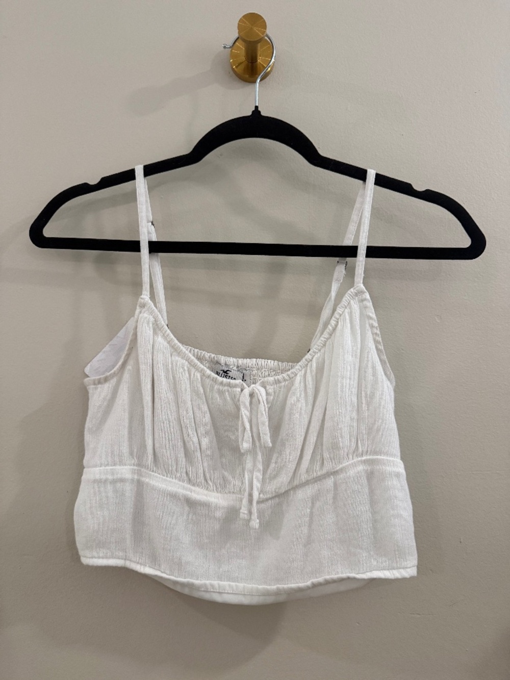 Hollister white crop top - Medium